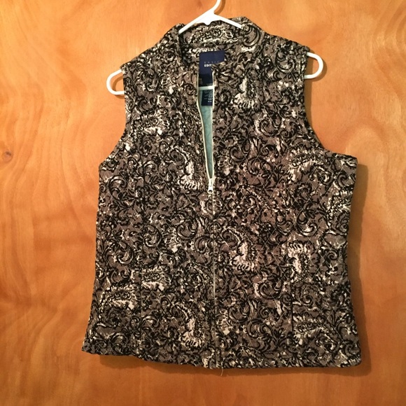 Basic Editions Sweaters - Like new vest